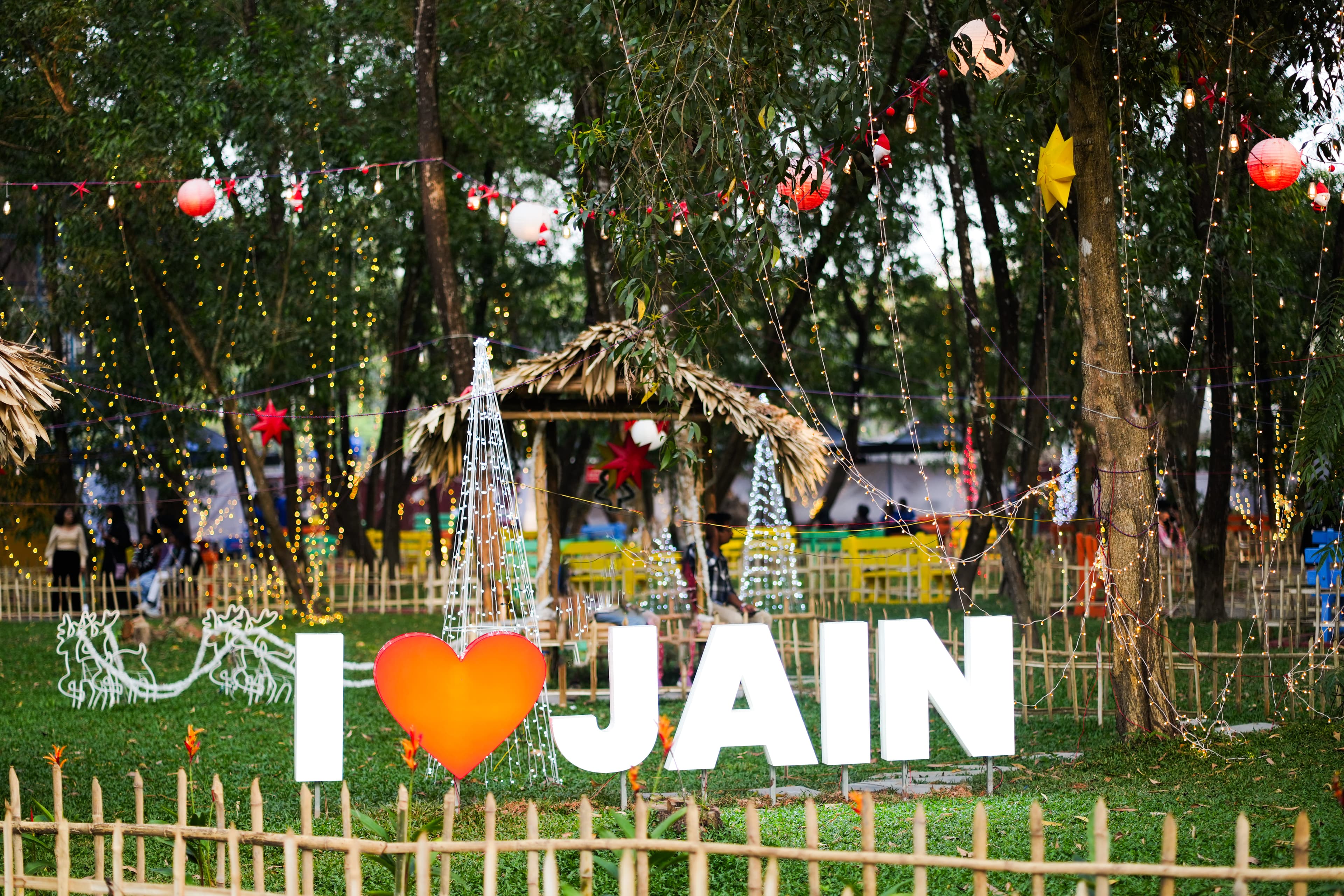 A featured Image for this section