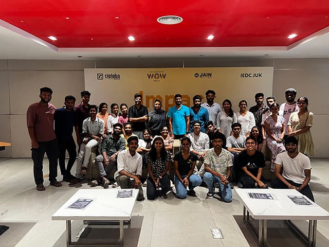 A featured Image for this section